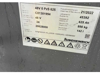 رافعة شوكية كهربائية Jungheinrich EFG218k: صورة 5
