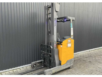 شاحنة مناوِلة JUNGHEINRICH ETV