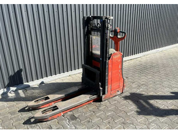 آلة التكديس LINDE