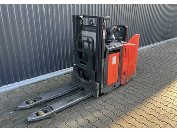 آلة التكديس LINDE