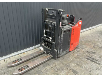آلة التكديس LINDE