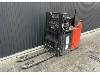آلة التكديس LINDE
