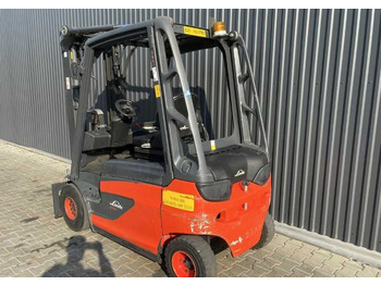 رافعة شوكية كهربائية Linde E20-01: صورة 3