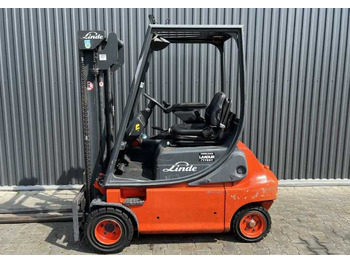 رافعة شوكية كهربائية Linde E20P-02: صورة 2 رافعة شوكية كهربائية Linde E20P-02: صورة 2