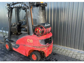 رافعة شوكية تعمل بالغاز Linde H20T-01: صورة 3 رافعة شوكية تعمل بالغاز Linde H20T-01: صورة 3