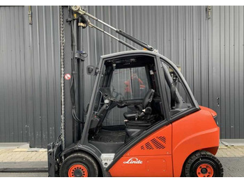 رافعة شوكية ديزل Linde H30D-01: صورة 2 رافعة شوكية ديزل Linde H30D-01: صورة 2