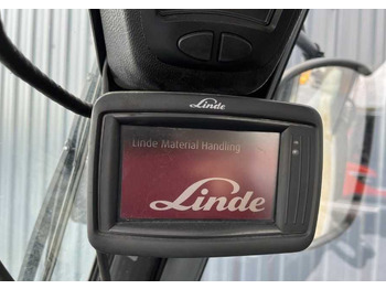 رافعة شوكية تعمل بالغاز Linde H80T-03/900: صورة 4