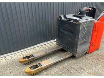 شاحنة باليت LINDE T20