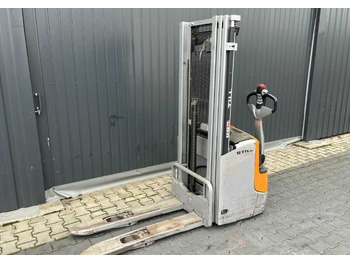 آلة التكديس STILL