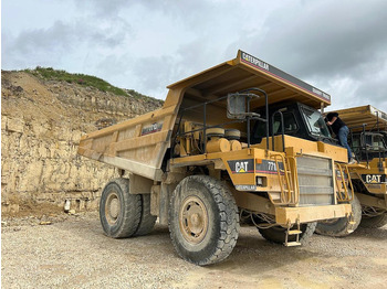 شاحنة التعدين CATERPILLAR