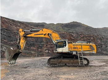 حفارة LIEBHERR