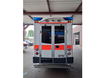 سيارة اسعاف Mercedes-Benz RTW Tigis Mercedes-Benz RTW Tigis: صورة 5