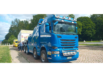 شاحنة سحب SCANIA
