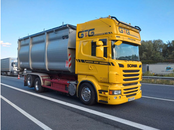 شاحنة ذات خطاف SCANIA R 730