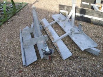 معدات حرث التربة