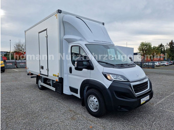 شاحنة مغلقة الصندوق PEUGEOT Boxer