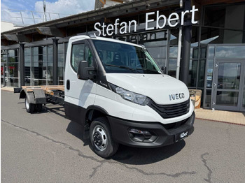 Iveco Daily 50C18 HA8 3.0L *R4.350mm*Klima*Automatik* Iveco Daily 50C18 HA8 3.0L *R4.350mm*Klima*Automatik*: صورة 1 Iveco Daily 50C18 HA8 3.0L *R4.350mm*Klima*Automatik* Iveco Daily 50C18 HA8 3.0L *R4.350mm*Klima*Automatik*: صورة 1