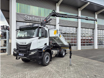 شاحنة قلاب IVECO X-WAY