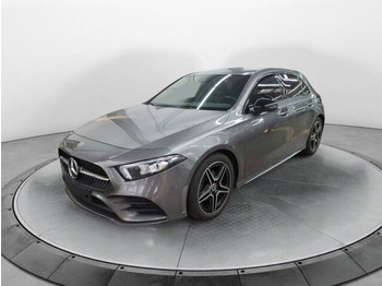 سيارة MERCEDES-BENZ