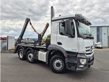 شاحنة قلاب Mercedes-Benz Arocs 2643 L 6x2/4 VDL AHK Funk Vorlaufachse: صورة 3