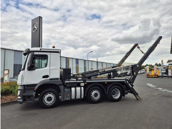 شاحنة قلاب Mercedes-Benz Arocs 2643 L 6x2/4 VDL AHK Funk Vorlaufachse: صورة 4