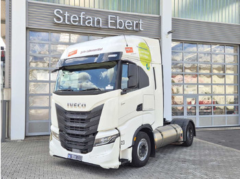 وحدة جر IVECO S-WAY