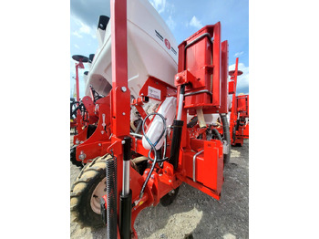 آلة نثر البذور الدقيقة Ozdoken six-row pneumatic precision seeder, VPKT-DG6, PVC fertiliser tank - on stock: صورة 4 آلة نثر البذور الدقيقة Ozdoken six-row pneumatic precision seeder, VPKT-DG6, PVC fertiliser tank - on stock: صورة 4