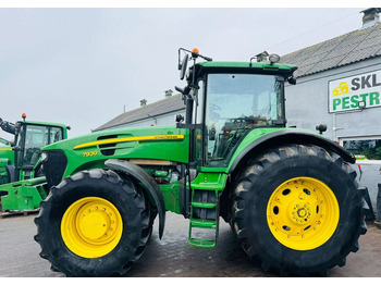 جرار John Deere 7930: صورة 2
