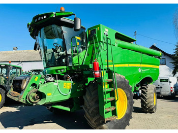 حصادة موحَّدة JOHN DEERE S Series