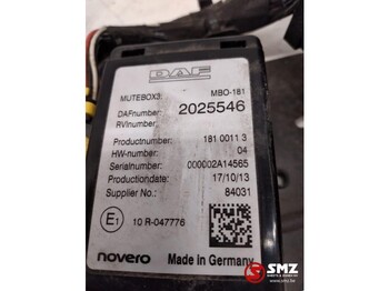 وحدة تحكم الكتروني - شاحنة DAF Occ regeleenheid + omvormer 24V-12 V 20A Daf XF106: صورة 3