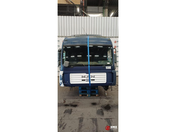 الكابينة والداخلية MAN TGA