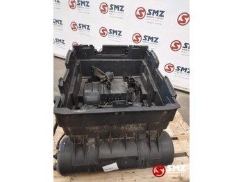 بطارية, أجزاء الفرامل - شاحنة Mercedes-Benz Occ batterijbak met luchtketels Actros MP4: صورة 2
