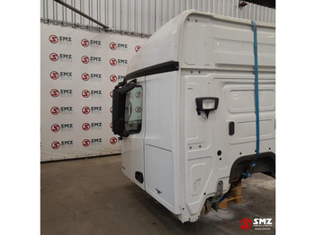 الكابينة والداخلية - شاحنة Mercedes-Benz Occ cabine RHD Mercedes: صورة 3 الكابينة والداخلية - شاحنة Mercedes-Benz Occ cabine RHD Mercedes: صورة 3