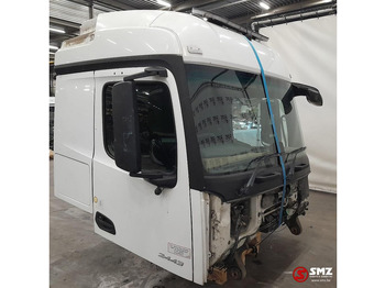 الكابينة والداخلية - شاحنة Mercedes-Benz Occ cabine RHD Mercedes: صورة 2 الكابينة والداخلية - شاحنة Mercedes-Benz Occ cabine RHD Mercedes: صورة 2