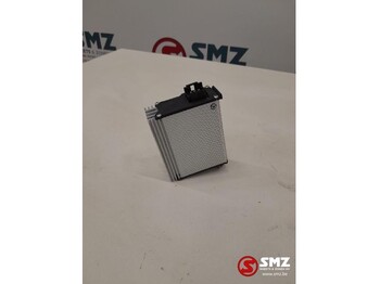 النظام الكهربائي - شاحنة Mercedes-Benz Occ omvormer 24V/12V 18A Mercedes Actros A3755420: صورة 2 النظام الكهربائي - شاحنة Mercedes-Benz Occ omvormer 24V/12V 18A Mercedes Actros A3755420: صورة 2