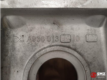 المحرك و قطع الغيار - شاحنة Mercedes-Benz Occ vliegwielhuis OM936 Mercedes: صورة 3 المحرك و قطع الغيار - شاحنة Mercedes-Benz Occ vliegwielhuis OM936 Mercedes: صورة 3