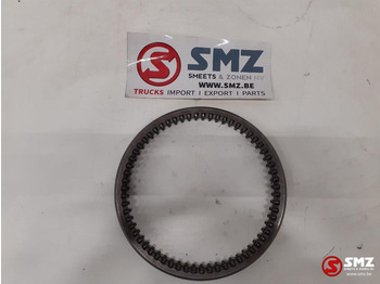 صندوق التروس ZF