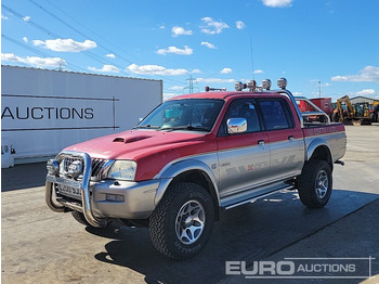 شاحنة البيك أب MITSUBISHI L200