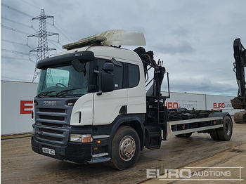 شاحنة ذات خطاف SCANIA P 230