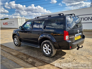 سيارة دفع رباعي 2009 Nissan Pathfinder: صورة 3