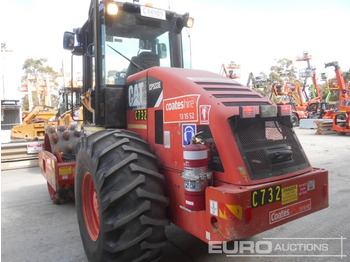 مدحلة 2011 CAT CP533E: صورة 3