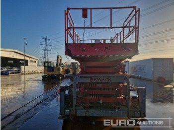 رافعة هيدروليكية مقصية 2013 SkyJack SJ9250: صورة 4 رافعة هيدروليكية مقصية 2013 SkyJack SJ9250: صورة 4