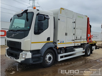 شاحنة صهريج VOLVO FL