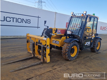 رافعة تلسكوبية JCB