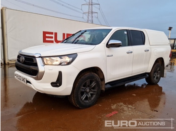 شاحنة البيك أب TOYOTA Hilux