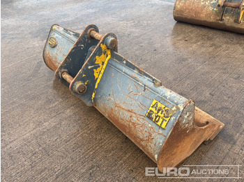 بكت 60" Strickland Ditching Bucket 45mm Pin to suit 4-6 Ton Excavator: صورة 3