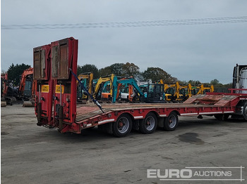عربة منخفضة مسطحة نصف مقطورة Cheiftain Tri Axle Stepframe Low Loader Trailer, Neck Ramps, Out Riggers, Hydraulic Flip Toe Ramps: صورة 5