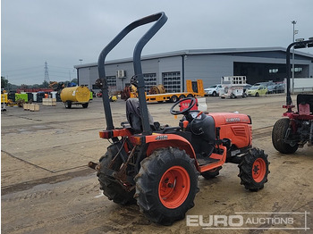 جرار صغير Kubota B2420: صورة 5 جرار صغير Kubota B2420: صورة 5