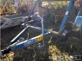 مقطورة لنقل المعدات