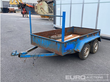 مقطورة لنقل المعدات